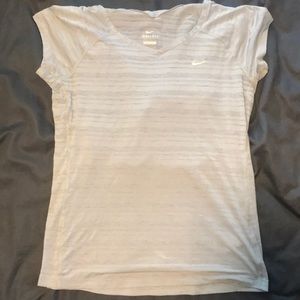Nike DritFit Top